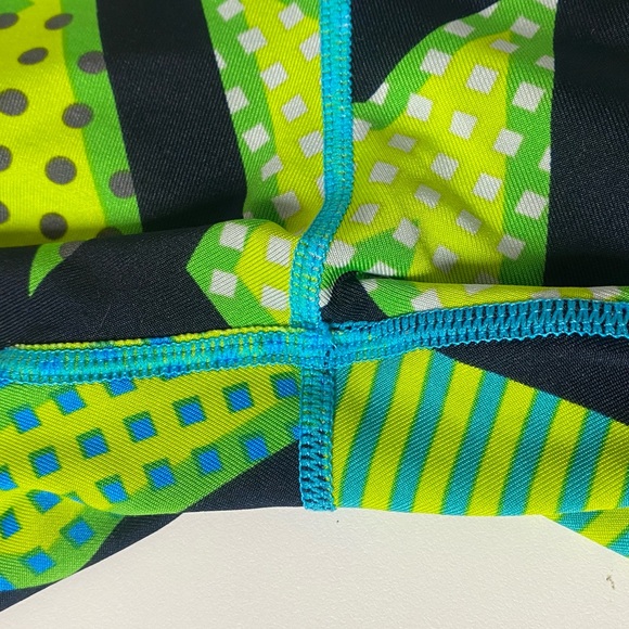 Vintage 90s Sporti Abstract Geometric Printed Jammer Swimsuit or Bike Shorts - Picture 5 of 11